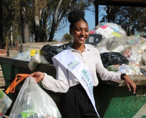 Miss Earth 2